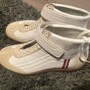 Ballys Sneakers size 8.5